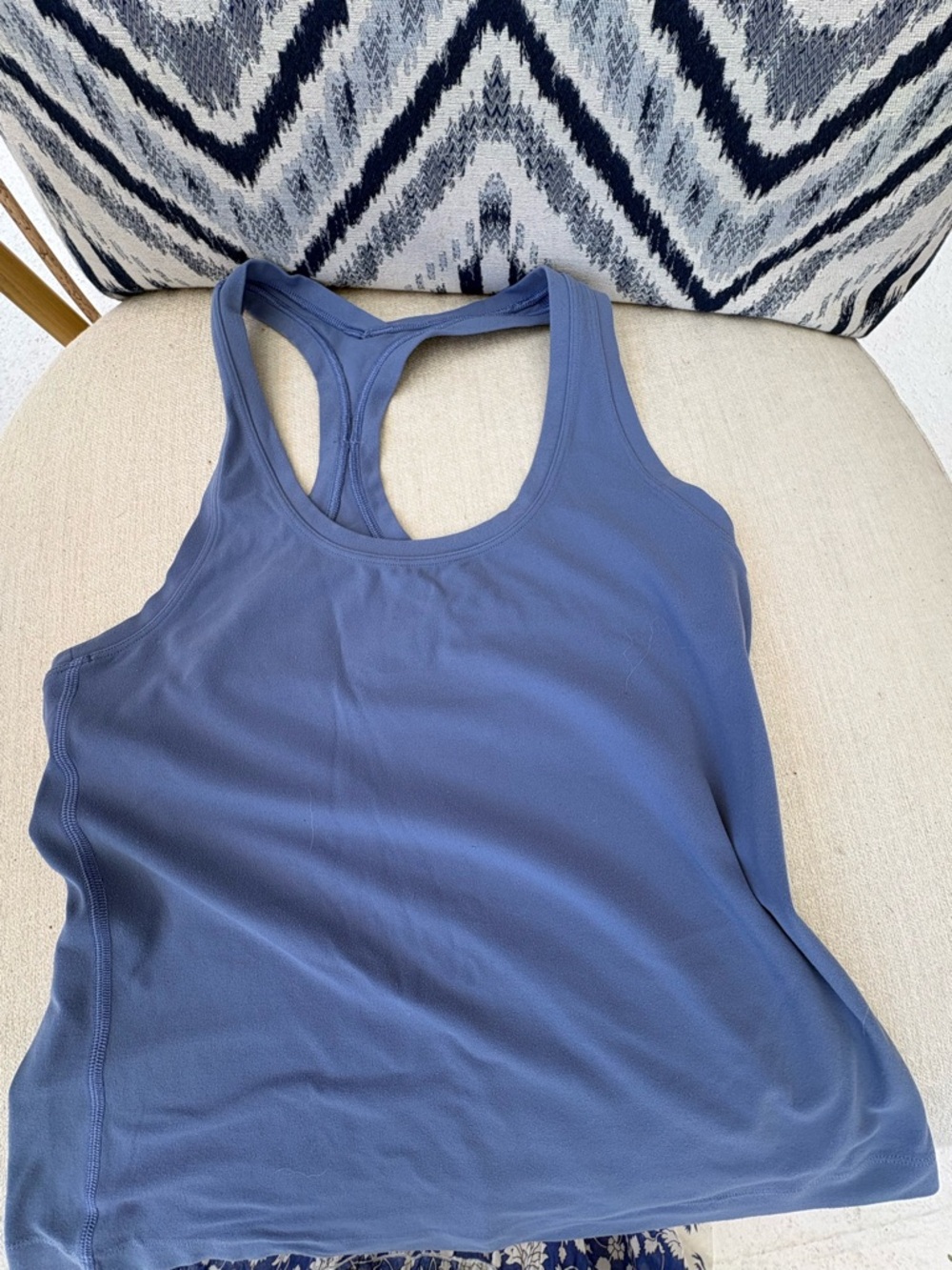 Lululemon racer back blue tank 4